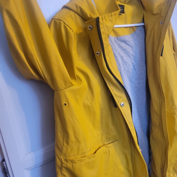 Zara yellow lined jacket sz xs fits larger - Picture 7 of 13